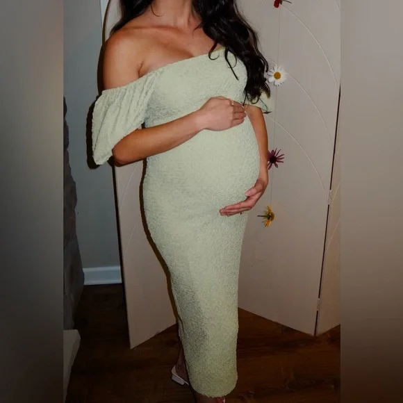 Pinkblush | Dresses | Pink Blush Lime Popcorn Textured Puff Sleeve Maternity  Midi Dress | Poshmark